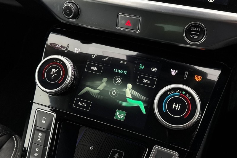 2019 (19) JAGUAR I-PACE 294kW EV400 SE 90kWh 5dr Auto 4977294