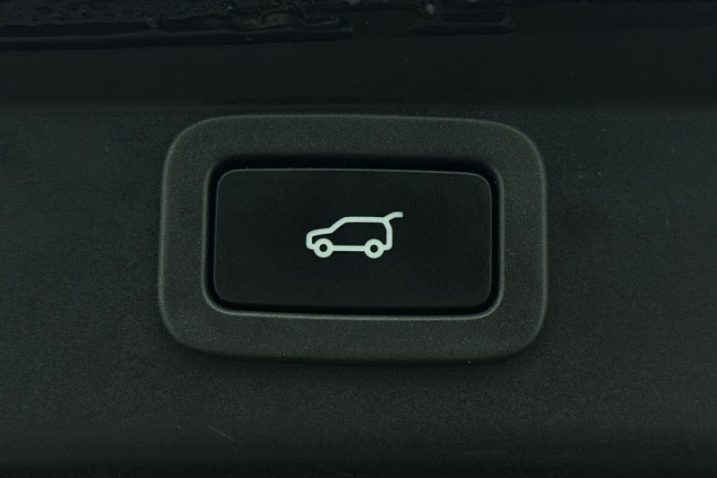 2019 (19) JAGUAR I-PACE 294kW EV400 SE 90kWh 5dr Auto 4977302