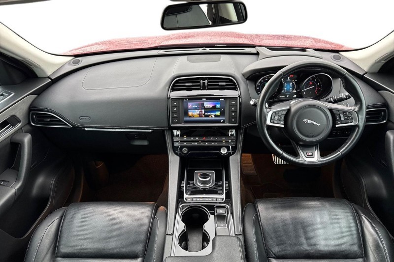 2016 (66) JAGUAR F-PACE 3.0 Supercharged V6 S 5dr Auto AWD 5000898