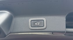 2016 (66) JAGUAR F-PACE 3.0 Supercharged V6 S 5dr Auto AWD 5000927