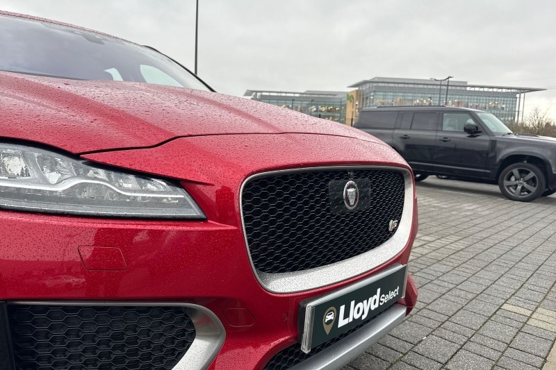 2016 (66) JAGUAR F-PACE 3.0 Supercharged V6 S 5dr Auto AWD 5000930