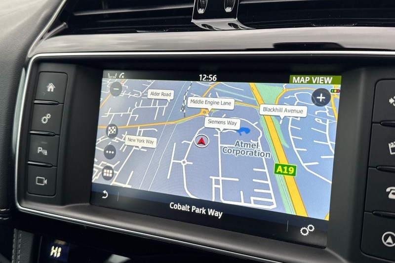 2016 (66) JAGUAR F-PACE 3.0 Supercharged V6 S 5dr Auto AWD 5000900