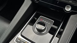 2016 (66) JAGUAR F-PACE 3.0 Supercharged V6 S 5dr Auto AWD 5000902