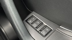 2016 (66) JAGUAR F-PACE 3.0 Supercharged V6 S 5dr Auto AWD 5000942