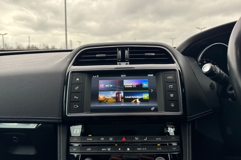 2016 (66) JAGUAR F-PACE 3.0 Supercharged V6 S 5dr Auto AWD 5000903