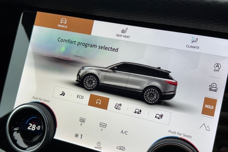 2022 (22) LAND ROVER RANGE ROVER VELAR 2.0 D200 R-Dynamic SE 5dr Auto 4979850