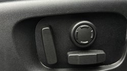 2022 (22) LAND ROVER RANGE ROVER VELAR 2.0 D200 R-Dynamic SE 5dr Auto 4979842