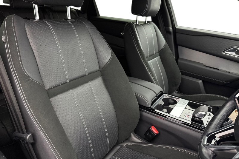 2022 (22) LAND ROVER RANGE ROVER VELAR 2.0 D200 R-Dynamic SE 5dr Auto 4979844