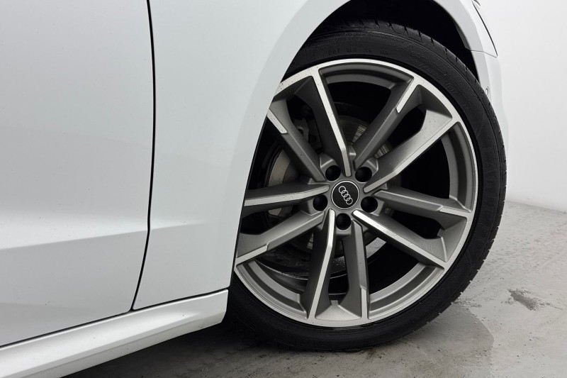 2023 (23) AUDI A7 40 TDI Quattro Black Edition 5dr S Tronic 5005393