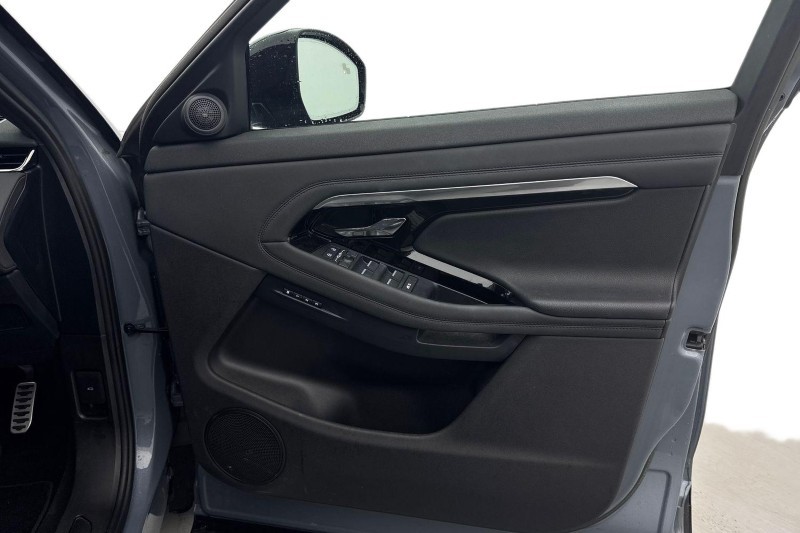 2023 (72) LAND ROVER RANGE ROVER EVOQUE 2.0 D200 R-Dynamic SE 5dr Auto 4992894