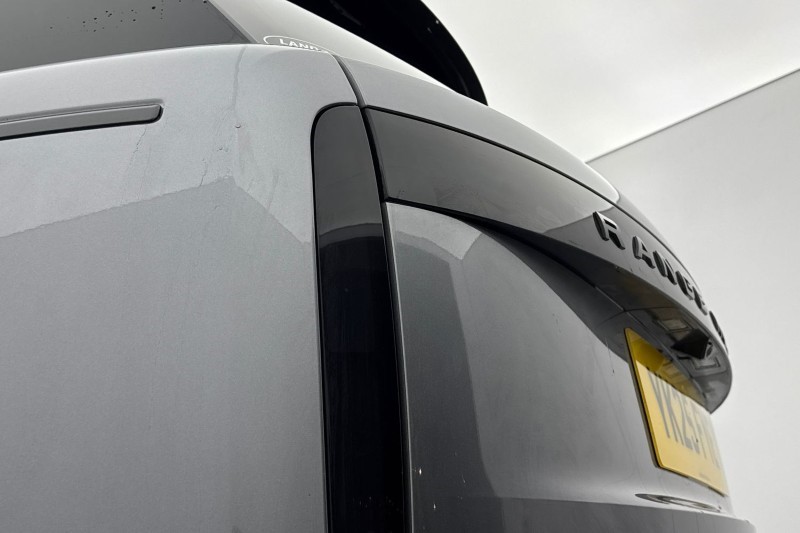 2025 (25) LAND ROVER RANGE ROVER 3.0 P400 SE 4dr Auto 4986584