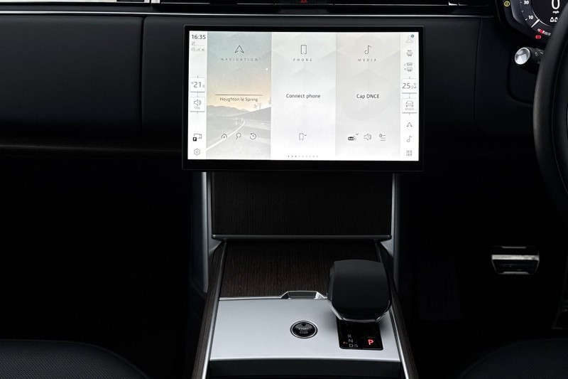 2025 (25) LAND ROVER RANGE ROVER 3.0 P400 SE 4dr Auto 4986579