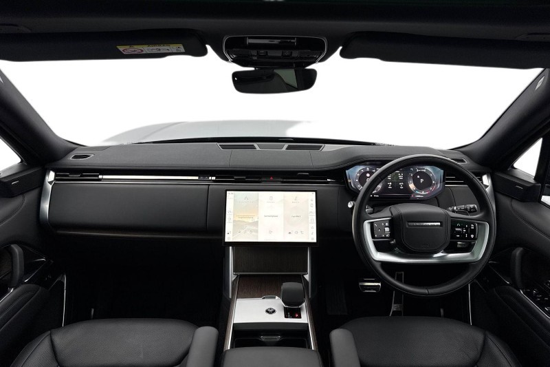 2025 (25) LAND ROVER RANGE ROVER 3.0 P400 SE 4dr Auto 4986574