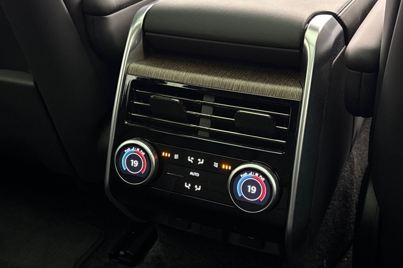 2025 (25) LAND ROVER RANGE ROVER 3.0 P400 SE 4dr Auto 4986583