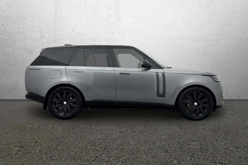 2025 (25) LAND ROVER RANGE ROVER 3.0 P400 SE 4dr Auto 4986570