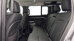2023 (73) LAND ROVER DEFENDER 3.0 D250 SE 110 5dr Auto 5058528
