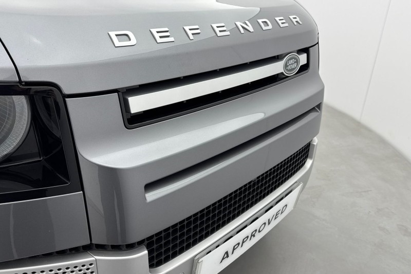 2023 (73) LAND ROVER DEFENDER 3.0 D250 SE 110 5dr Auto 5058563