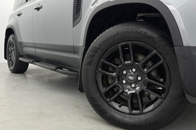 2023 (73) LAND ROVER DEFENDER 3.0 D250 SE 110 5dr Auto 5058564