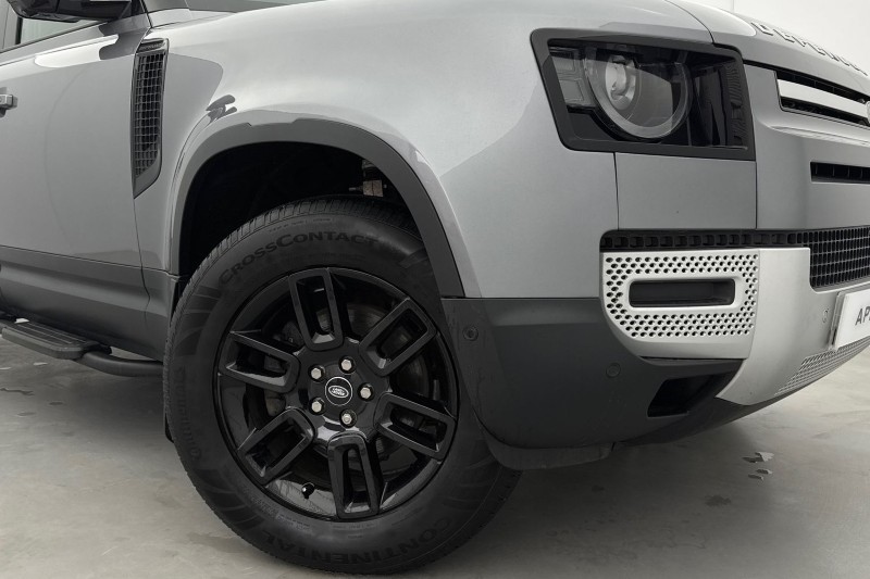 2023 (73) LAND ROVER DEFENDER 3.0 D250 SE 110 5dr Auto 5058562