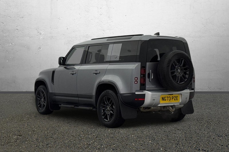 2023 (73) LAND ROVER DEFENDER 3.0 D250 SE 110 5dr Auto