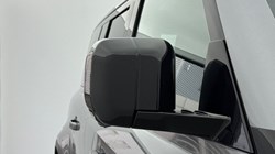 2023 (73) LAND ROVER DEFENDER 3.0 D250 SE 110 5dr Auto 5058570