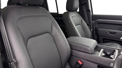 2023 (73) LAND ROVER DEFENDER 3.0 D250 SE 110 5dr Auto 5058551