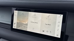 2023 (73) LAND ROVER DEFENDER 3.0 D250 SE 110 5dr Auto 5058554