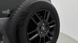 2023 (73) LAND ROVER DEFENDER 3.0 D250 SE 110 5dr Auto 5058566