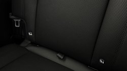 2023 (73) LAND ROVER DEFENDER 3.0 D250 SE 110 5dr Auto 5058559