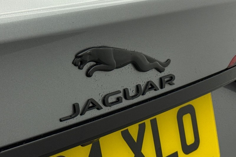 2024 (24) JAGUAR XF 2.0 P250 R-Dynamic HSE Black 4dr Auto 5005074