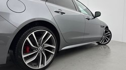 2024 (24) JAGUAR XF 2.0 P250 R-Dynamic HSE Black 4dr Auto 5005077