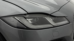 2024 (24) JAGUAR XF 2.0 P250 R-Dynamic HSE Black 4dr Auto 5005048