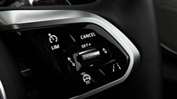 2024 (24) JAGUAR XF 2.0 P250 R-Dynamic HSE Black 4dr Auto 5005059