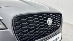 2024 (24) JAGUAR XF 2.0 P250 R-Dynamic HSE Black 4dr Auto 5005072