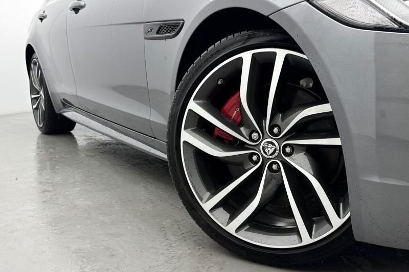 2024 (24) JAGUAR XF 2.0 P250 R-Dynamic HSE Black 4dr Auto 5005073