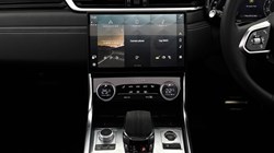 2024 (24) JAGUAR XF 2.0 P250 R-Dynamic HSE Black 4dr Auto 5005045