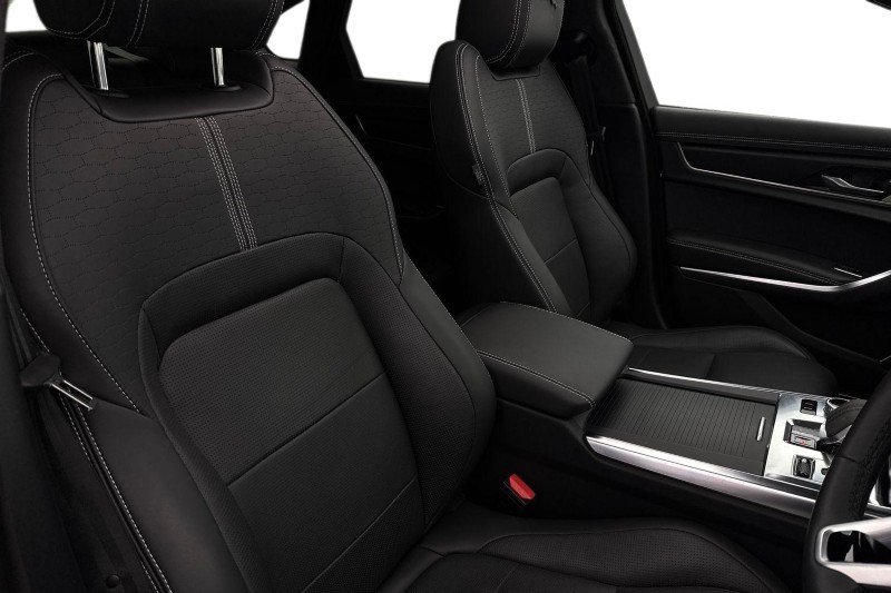 2024 (24) JAGUAR XF 2.0 P250 R-Dynamic HSE Black 4dr Auto 5005057