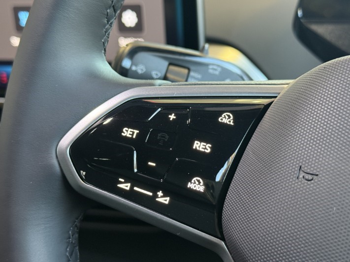  VOLKSWAGEN ID.4 210kW Life Pro 77kWh 5dr Auto 4783266