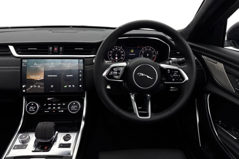 2024 (24) JAGUAR XF 2.0 P250 R-Dynamic HSE Black 4dr Auto 5005046