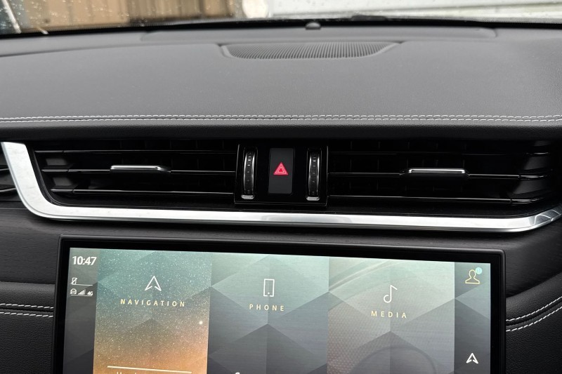 2024 (24) JAGUAR XF 2.0 P250 R-Dynamic HSE Black 4dr Auto 5005065