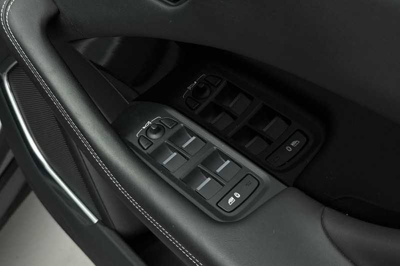 2019 (69) JAGUAR I-PACE 294kW EV400 HSE 90kWh 5dr Auto 4992288