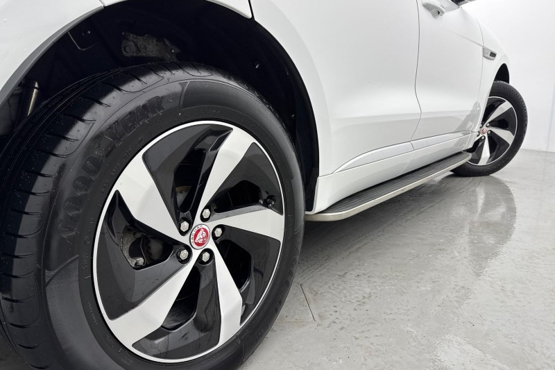 2023 (72) JAGUAR F-PACE 2.0 P250 R-Dynamic S 5dr Auto AWD 5008296