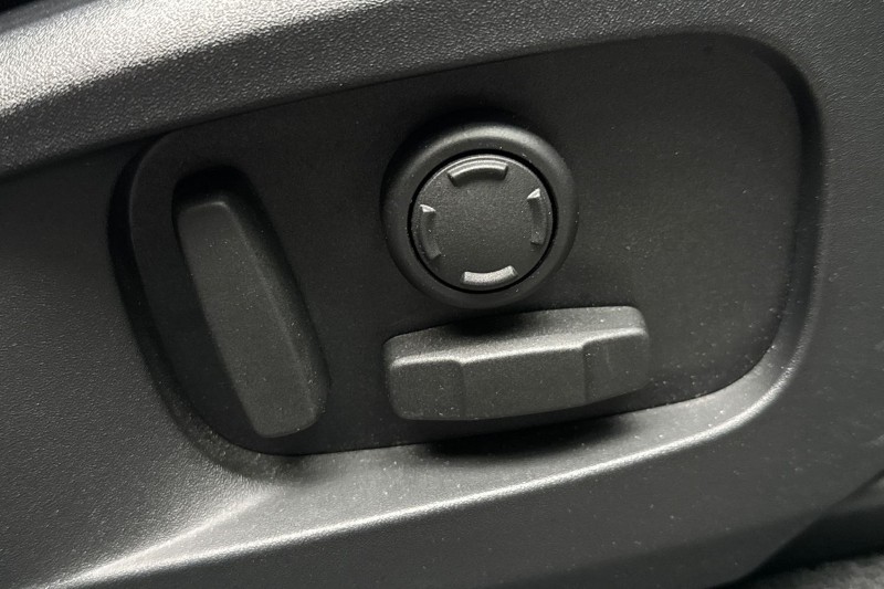 2023 (72) JAGUAR F-PACE 2.0 P250 R-Dynamic S 5dr Auto AWD 5008274