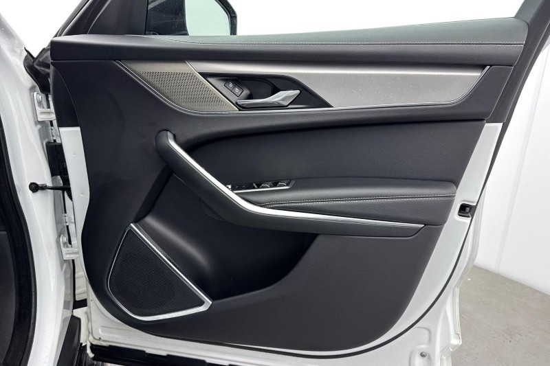 2023 (72) JAGUAR F-PACE 2.0 P250 R-Dynamic S 5dr Auto AWD 5008272