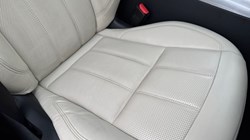 2022 (22) LAND ROVER RANGE ROVER SPORT 3.0 D250 HSE 5dr Auto 5004175