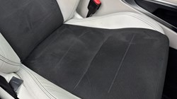 2023 (23) JAGUAR F-PACE 5.0 V8 550 SVR 5dr Auto AWD 4993442