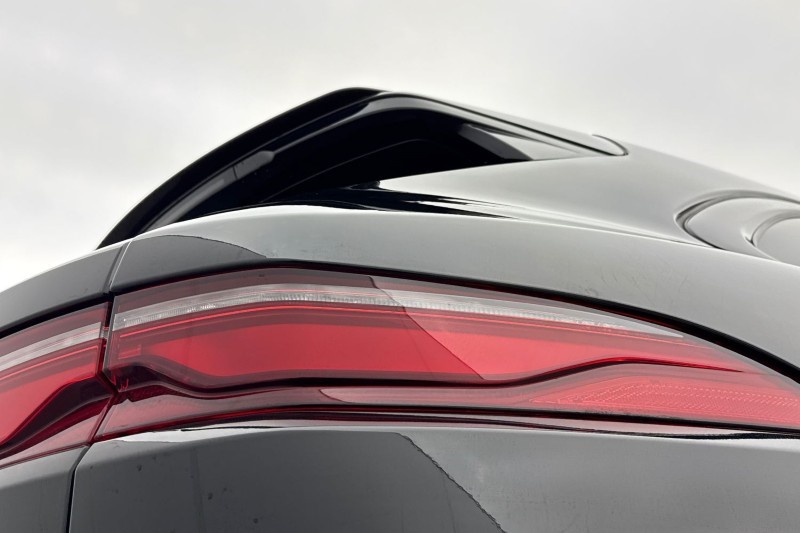 2023 (23) JAGUAR F-PACE 5.0 V8 550 SVR 5dr Auto AWD 4993461