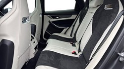 2023 (23) JAGUAR F-PACE 5.0 V8 550 SVR 5dr Auto AWD 4993421