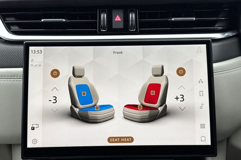 2023 (23) JAGUAR F-PACE 5.0 V8 550 SVR 5dr Auto AWD 4993450