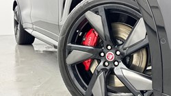 2023 (23) JAGUAR F-PACE 5.0 V8 550 SVR 5dr Auto AWD 4993458